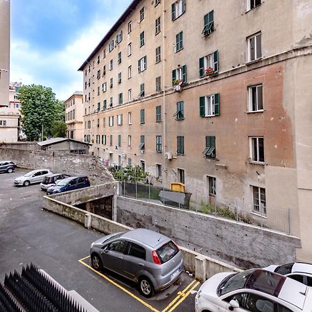 Dolce Casa Di Sve Vicino La Stazione Apartman Genova Kültér fotó
